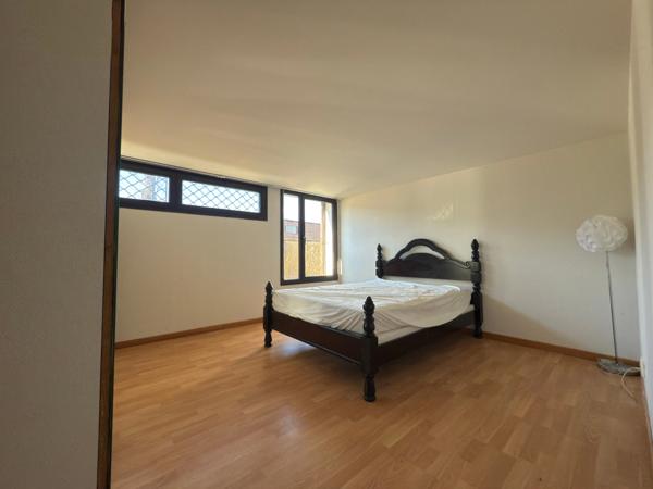 Maison 300 m² 9 piéces avec jardin secteur condat LIBOURNE (33)