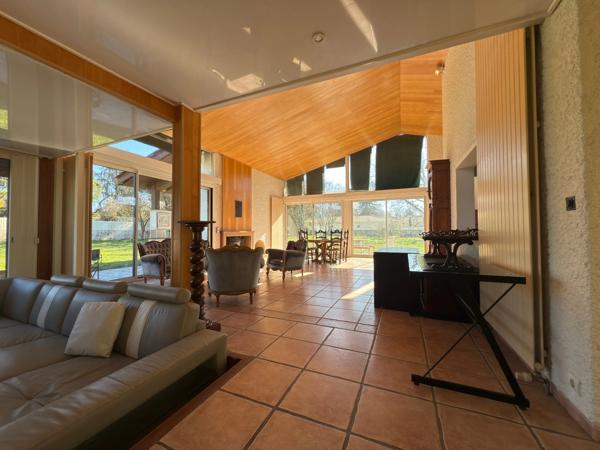 Maison 300 m² 9 piéces avec jardin secteur condat LIBOURNE (33)