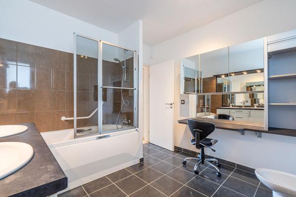 Appartement 5 pièces 139.12 m2