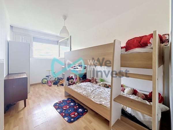 MONT-SAINT-MARTIN – Appartement 3 chambres avec parking et cave