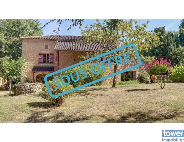 AUTHENTIQUE MAISON LOTOISE 135 m2 ET SA GRANGE SUR 1.7HA 46700 MONTCABRIER