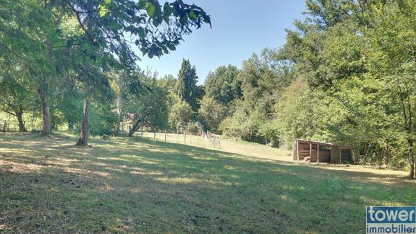 AUTHENTIQUE MAISON LOTOISE 135 m2 ET SA GRANGE SUR 1.7HA 46700 MONTCABRIER