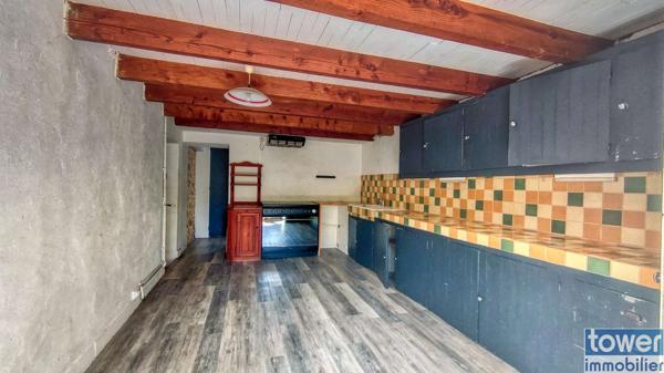 AUTHENTIQUE MAISON LOTOISE 135 m2 ET SA GRANGE SUR 1.7HA 46700 MONTCABRIER