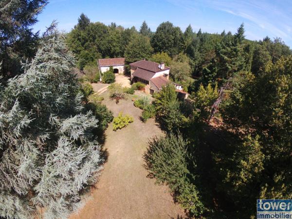 AUTHENTIQUE MAISON LOTOISE 135 m2 ET SA GRANGE SUR 1.7HA 46700 MONTCABRIER