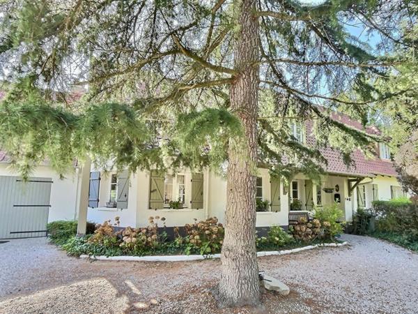 Jolie Propriété sur 4136M2 avec piscine