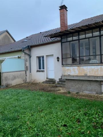 A VENDRE A SEMOUTIERS: ensemble immobilier composé de deux maisons Détails des diagnostics énergétiques