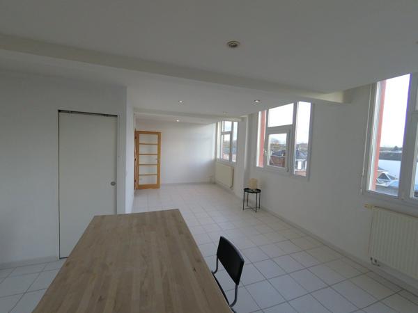 Location Appartement 2 pièces 52 m2 à Saint-Quentin