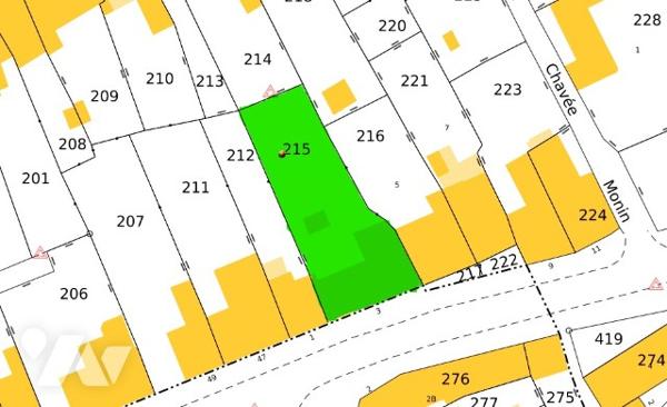 Une maison  à usage d'habitation, située à HARGNIES (08170), 3 Petite Rue