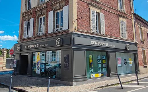 Immeuble à vendre  220 m 2   NOYON  - 60