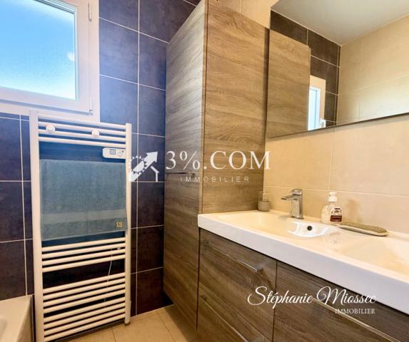 Maison 6 pièce(s) 4 chambre(s) 139 m²