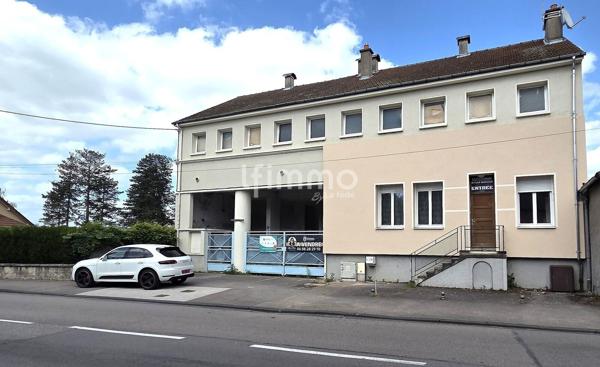 Maison d'habitation à renover entièrement!