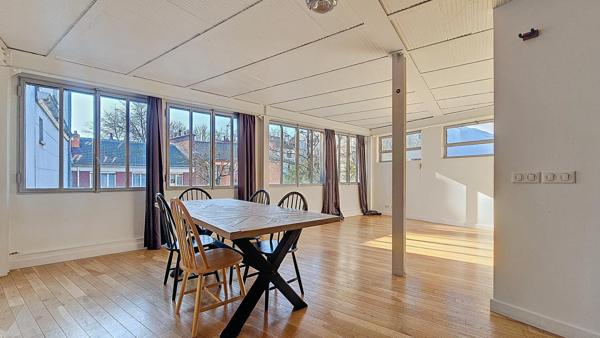 LES LILAS LOFT 3 CHAMBRES AVEC TERRASSE