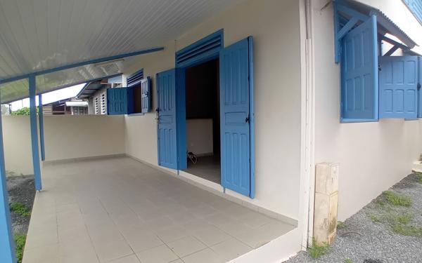 Maison à vendre    6 pièces •  Saint-Laurent-du-Maroni