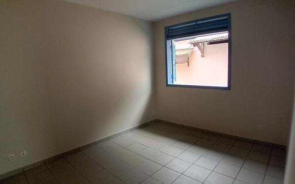 Maison à vendre    6 pièces •  Saint-Laurent-du-Maroni