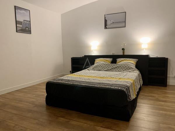 À Brizambourg  Longère avec Gîte Attenant  290 m² Habitables