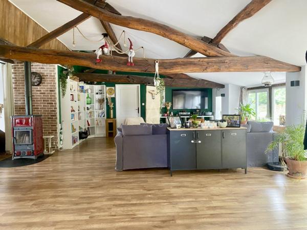 À Brizambourg  Longère avec Gîte Attenant  290 m² Habitables