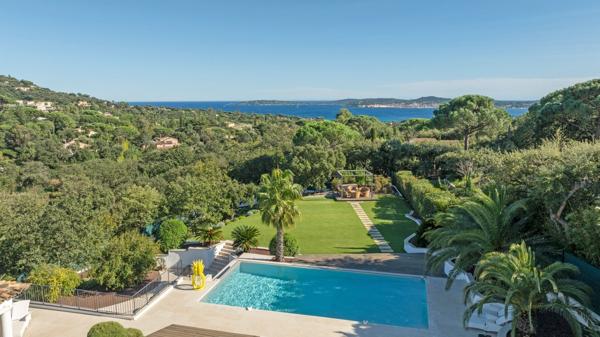 Vente Maison contemporaine Grimaud 8 Pièces 320 m²