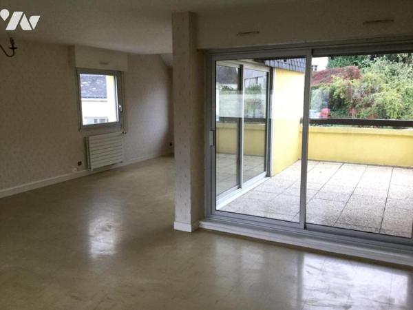 Immeuble de 590 m² avec Fort Potentiel en Centre-Ville de GOURIN