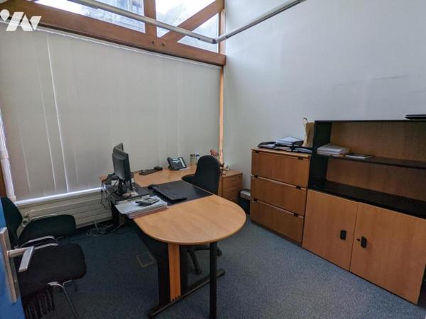 Immeuble de 590 m² avec Fort Potentiel en Centre-Ville de GOURIN