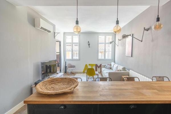Appartement à vendre    3 pièces • 82,10 m2 Aix-en-Provence