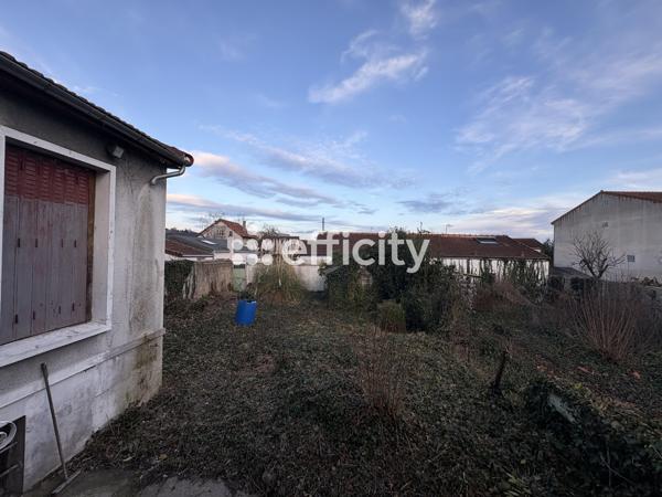 Maison 3 pièces - 90 m²