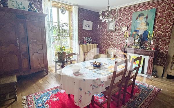 Maison à vendre    5 pièces •  Bourbonne-les-Bains