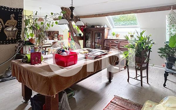 Maison à vendre    5 pièces •  Bourbonne-les-Bains