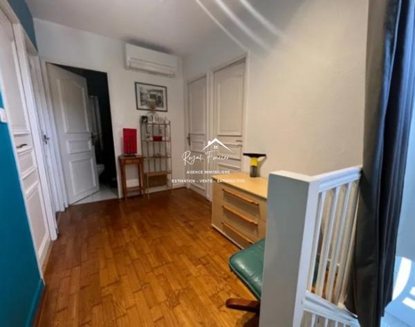 Bien situé, dans un quartier recherché