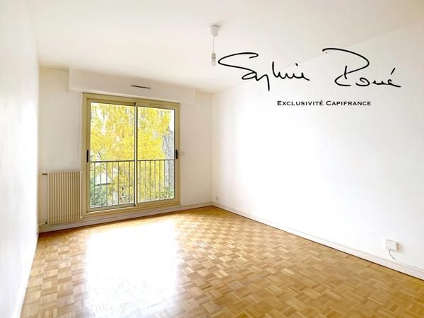 Appartement à vendre 3 pièces PARIS 20EME ARRONDISSEMENT (75) avec balcon cave et parking