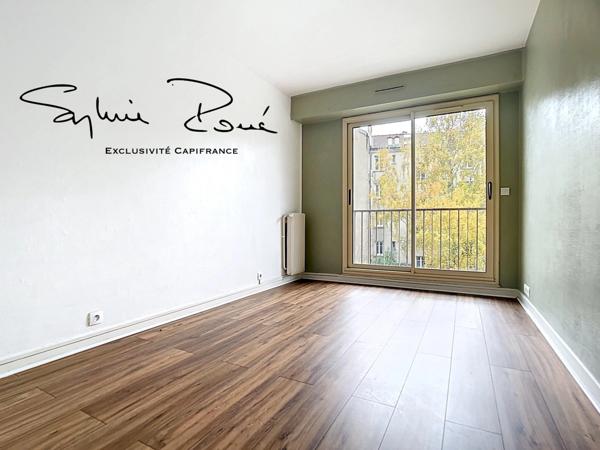 Appartement à vendre 3 pièces PARIS 20EME ARRONDISSEMENT (75) avec balcon cave et parking