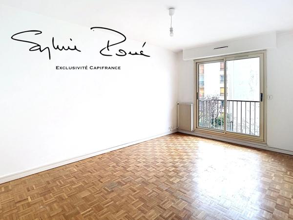 Appartement à vendre 3 pièces PARIS 20EME ARRONDISSEMENT (75) avec balcon cave et parking