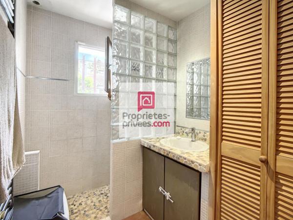 Maison Draguignan 5 pièce(s) 114.43 m2