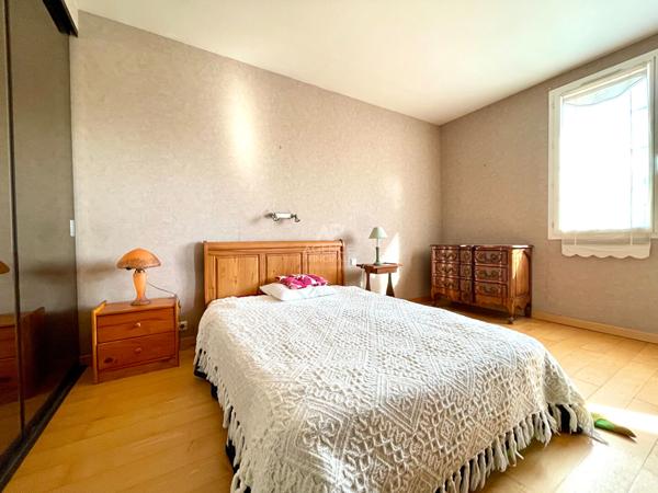 Maison Conflans Sainte Honorine 7 pièce(s) 177 m2 660 000 € **  - Référence  8208