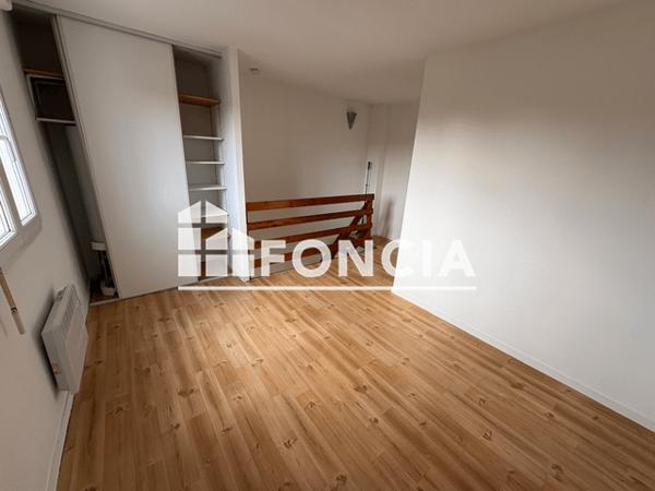Location Appartement 2 pièces 36.19 m² - 31 RUE DES SABLIERES Bordeaux 33000