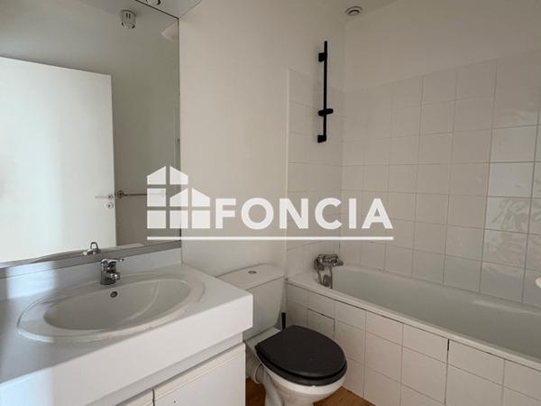 Location Appartement 2 pièces 36.19 m² - 31 RUE DES SABLIERES Bordeaux 33000