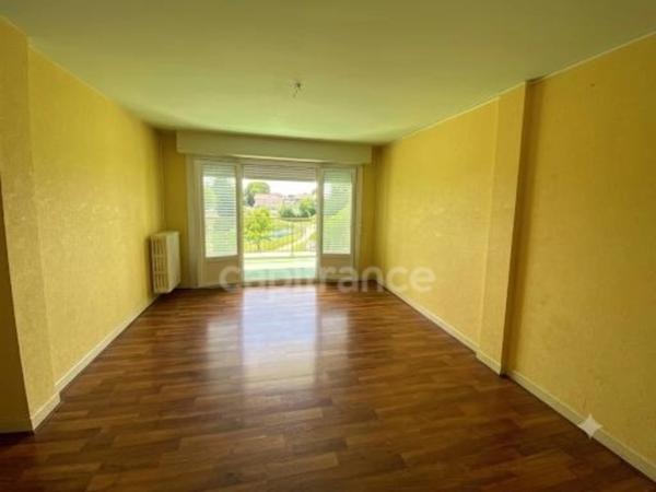 Appartement Lumineux à vendre Centre ville de SAINT DIZIER (52)