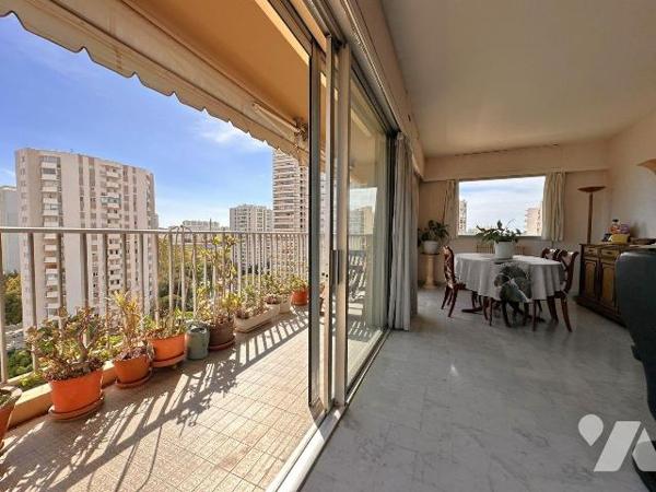 A VENDRE TOULON - VAR - 83000 - QUARTIER LA RODE - SPACIEUX T5 116 M2 + CAVE ET PARKING  - "L'O...