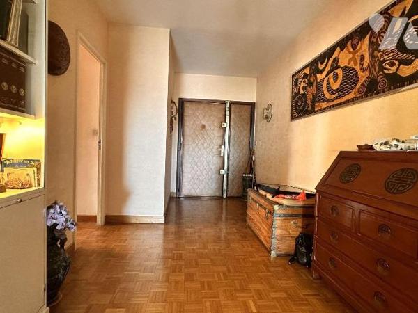 A VENDRE TOULON - VAR - 83000 - QUARTIER LA RODE - SPACIEUX T5 116 M2 + CAVE ET PARKING  - "L'O...