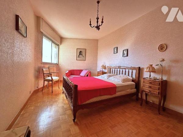 A VENDRE TOULON - VAR - 83000 - QUARTIER LA RODE - SPACIEUX T5 116 M2 + CAVE ET PARKING  - "L'O...