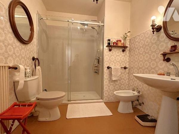 A VENDRE TOULON - VAR - 83000 - QUARTIER LA RODE - SPACIEUX T5 116 M2 + CAVE ET PARKING  - "L'O...