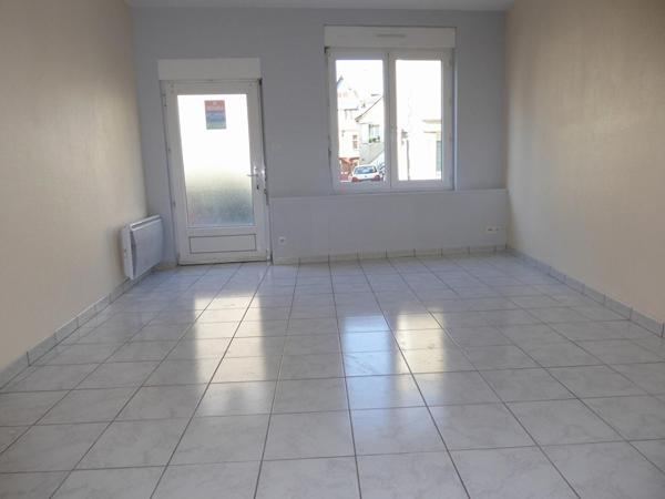 A VENDRE APPARTEMENT T3 LAVAL