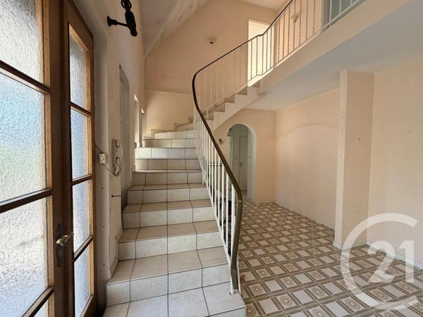 Maison à vendre  8 pièces - 187,58 m 2   LINGOLSHEIM  - 67