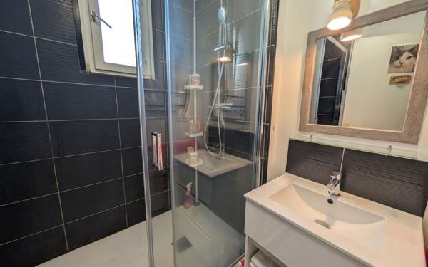 Appartement à vendre    3 pièces • 65,88 m2 Évry