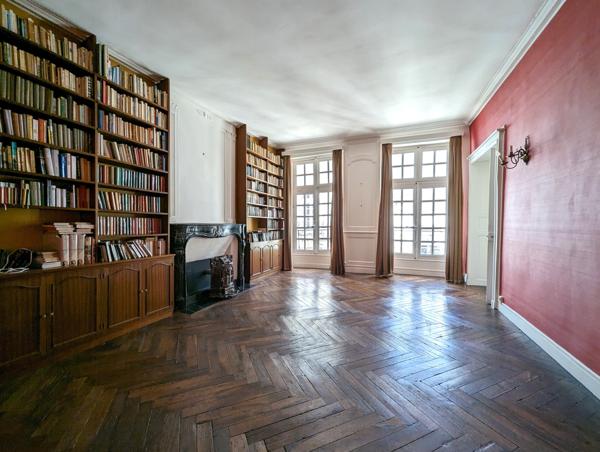 Bel ancien de caractere - Centre Ville | axiomeimmobilier