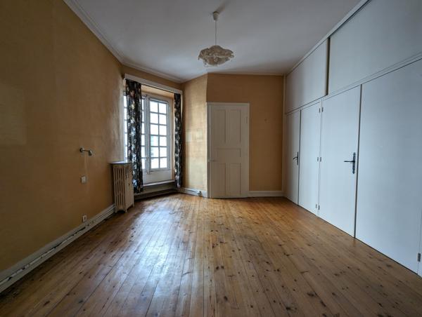 Bel ancien de caractere - Centre Ville | axiomeimmobilier