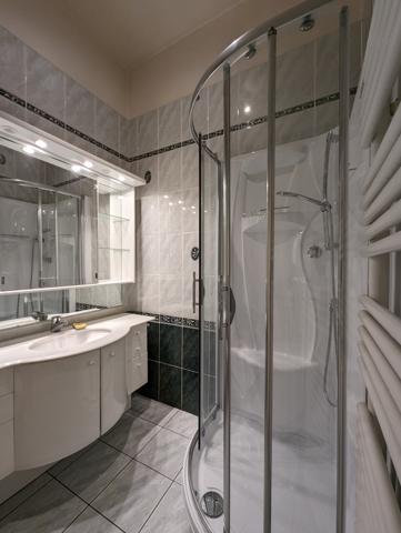 Bel ancien de caractere - Centre Ville | axiomeimmobilier