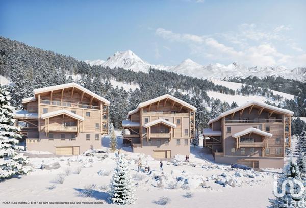 Appartement 4 pièces de 88 m² à Vars (05560)