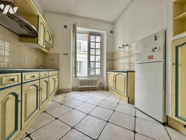 À vendre – Appartement de caractère T4 dans l’hyper-centre de Nantes