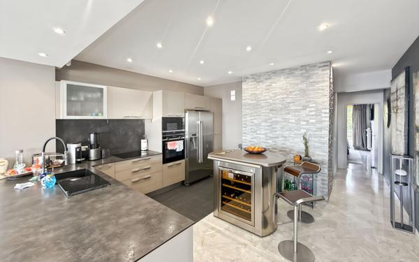 Appartement à vendre    2 pièces • 79,01 m2 Nice