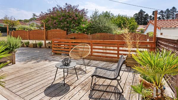 Maison Basse Goulaine 7 pièce(s) 198 m2